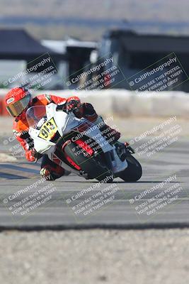 media/Sep-20-2025-Race Pace (Sat) [[d4e1b33f4d]]/Verified/Turn 2 (920am)/